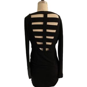 BCBG GENERATION black dress with peekaboo back